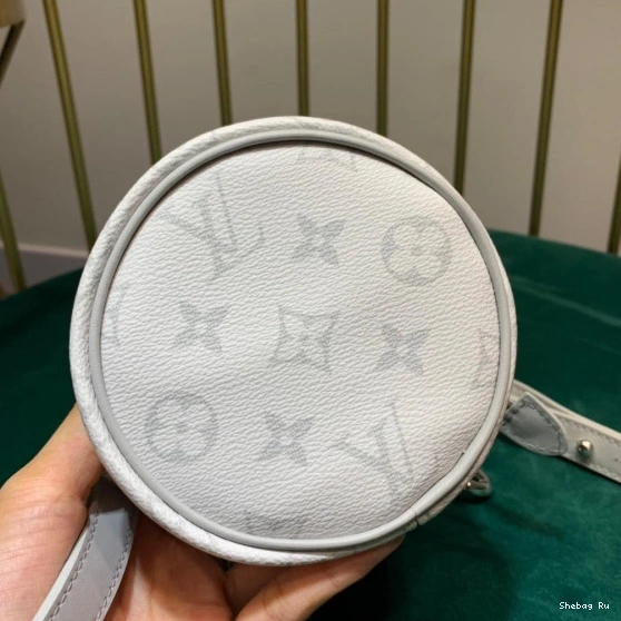 NANO BAG LOUIS VUITTON CHALK 0819
